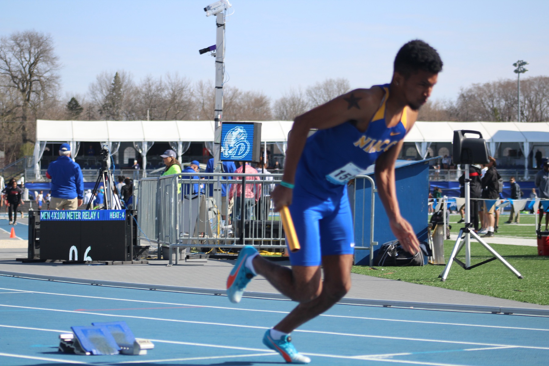 NIACC's Timothi McMaster gets out of the starting blocks in the prelims of the college division 4x100 at the Drake Relays Friday morning.