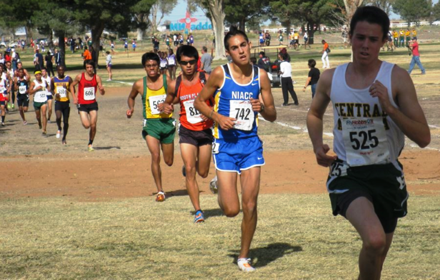 Trent Smith runs at the 2011 NJCAA national cross country meet in New Mexico.