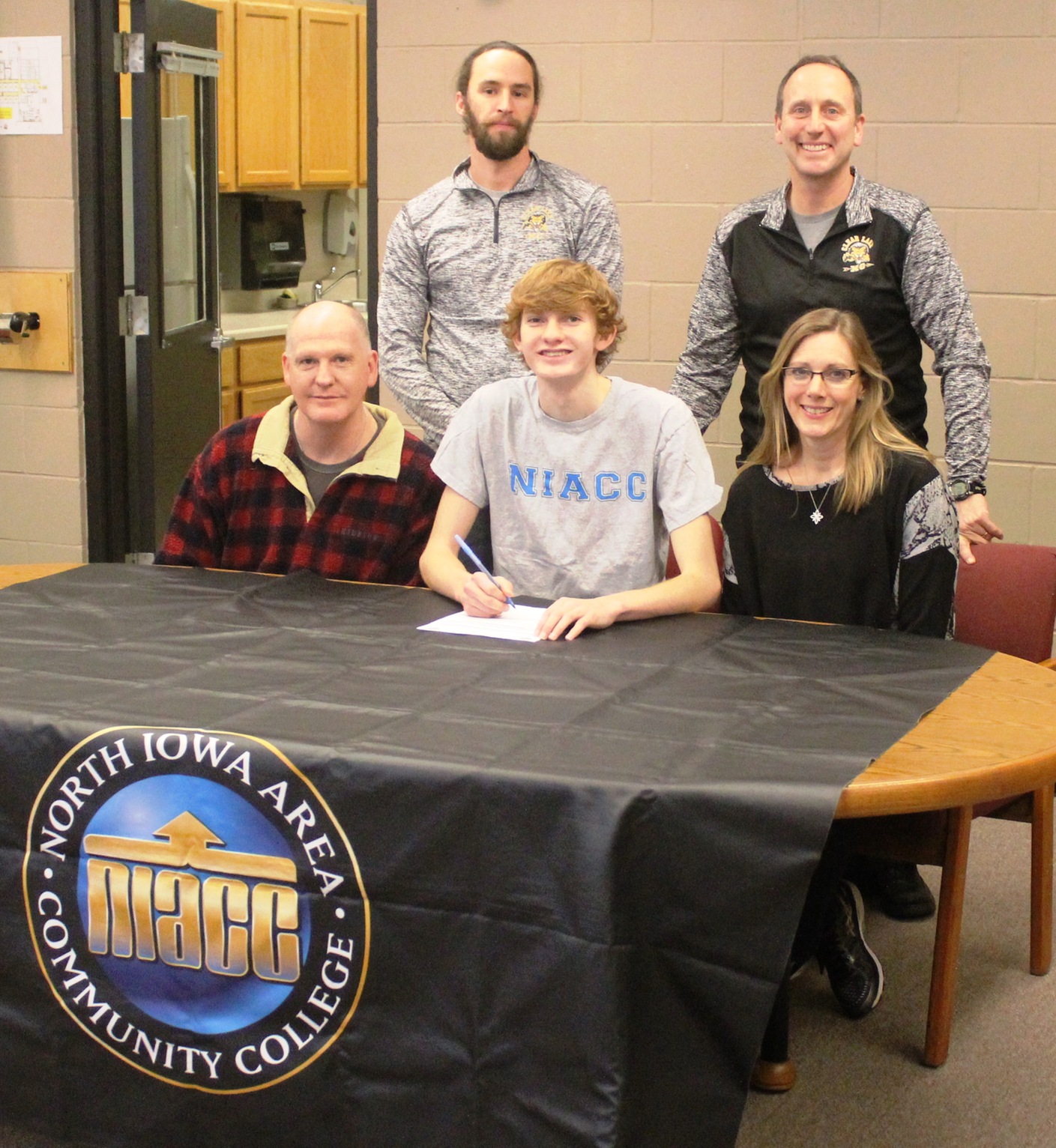 Clear Lake's Sam Pedelty signed a national letter of intent Wednesday to run cross country at NIACC next fall.