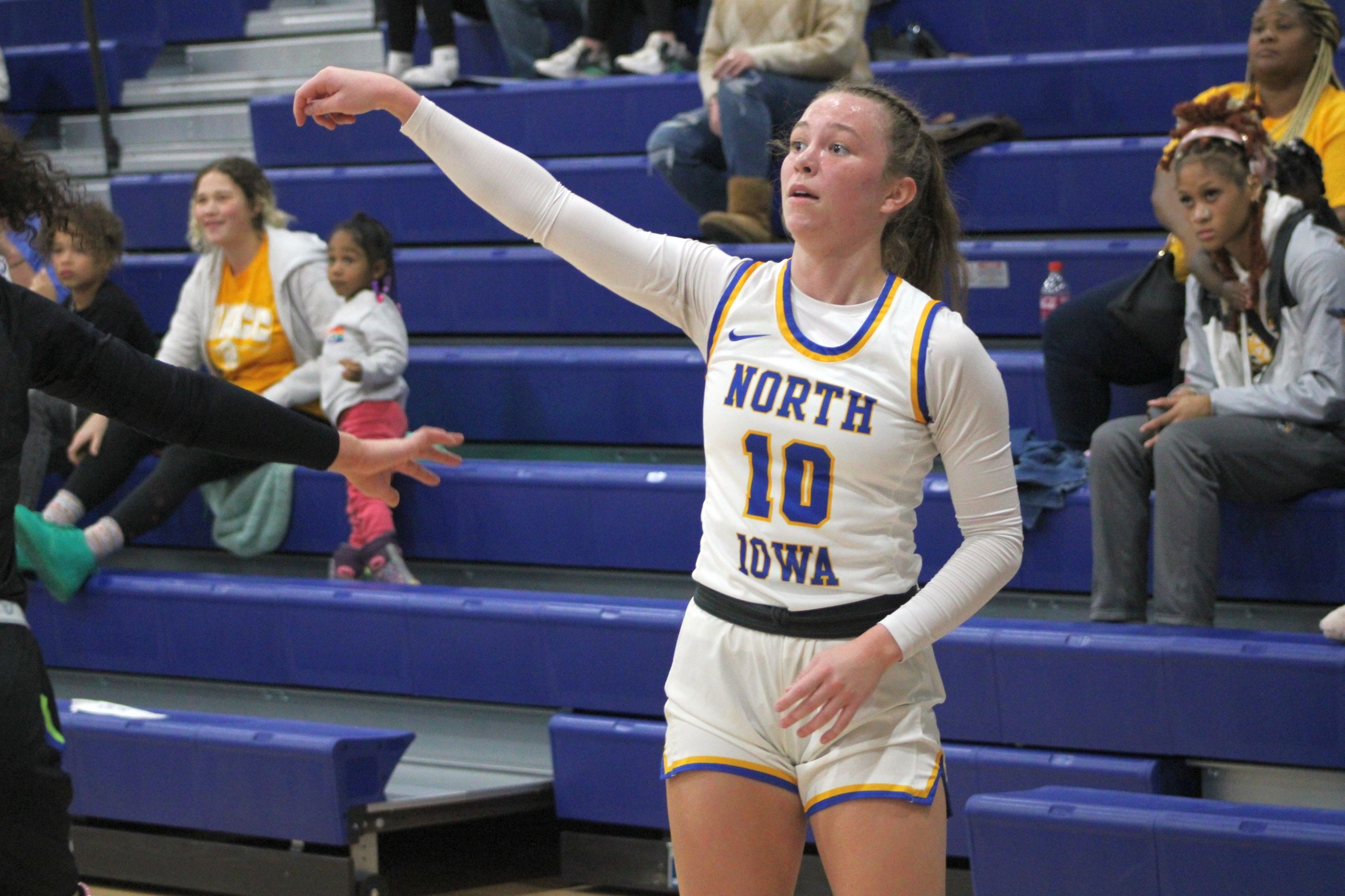 Keeley Steele led the NIACC women's basketball team with 23 points in Friday's win over Bryant & Stratton at the Konigsmark Klassic.
