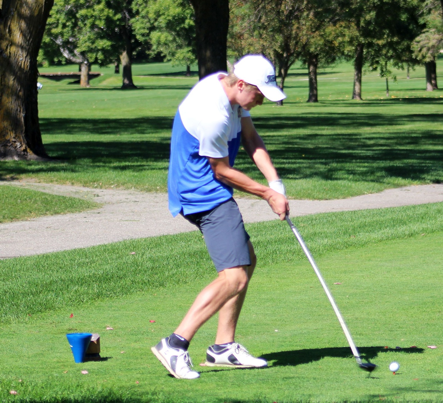 NIACC's JJ Wickman tees off at the NIACC Fall Invitational on Friday at the Mason City Country Club.