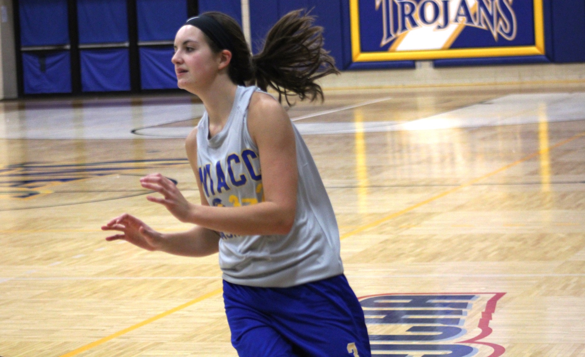 NIACC freshman Mandy Willems looks to catch a pass in a recent practice.