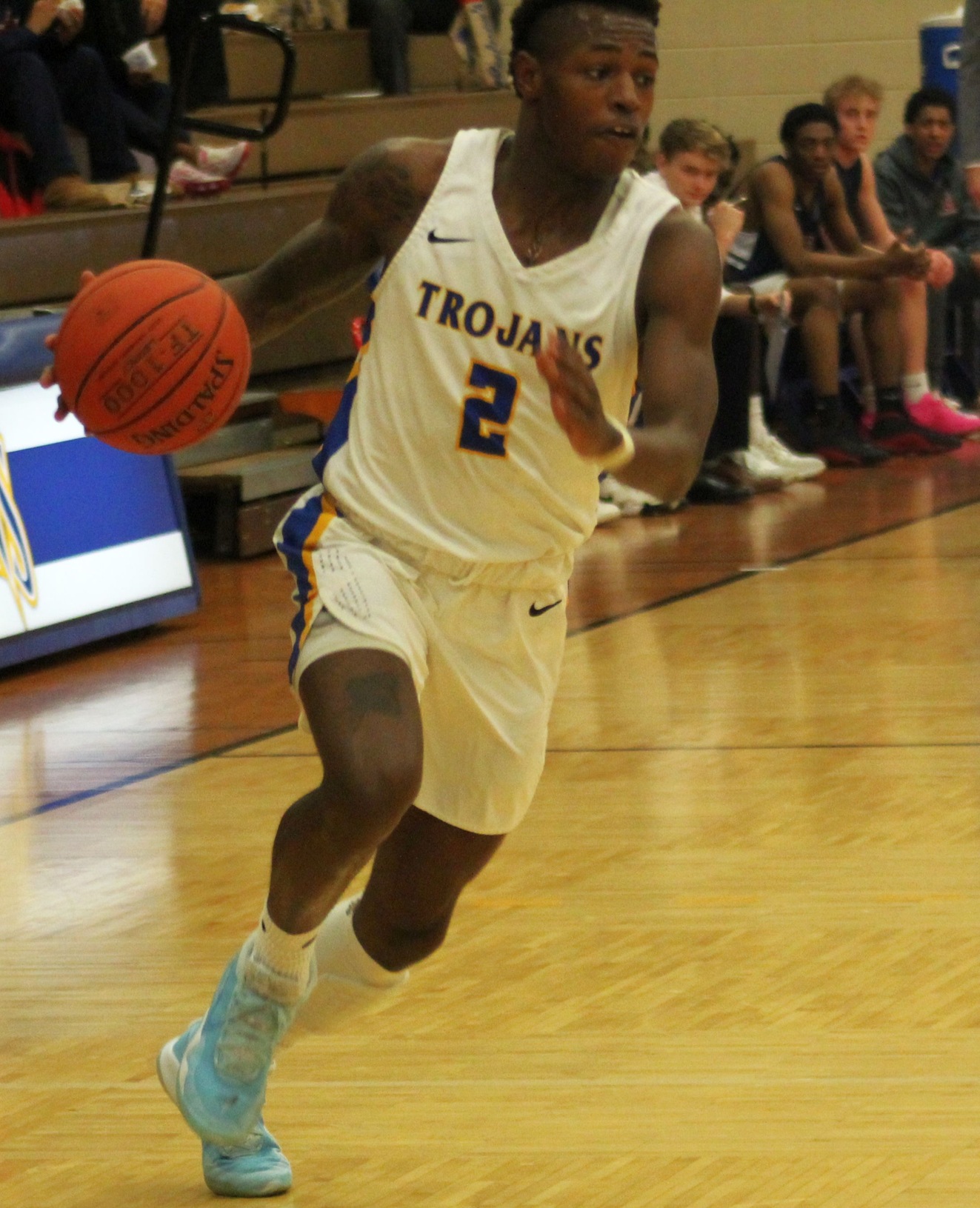 NIACC's Deundra Roberson drives to the basket in last Saturday's game against Southwestern.
