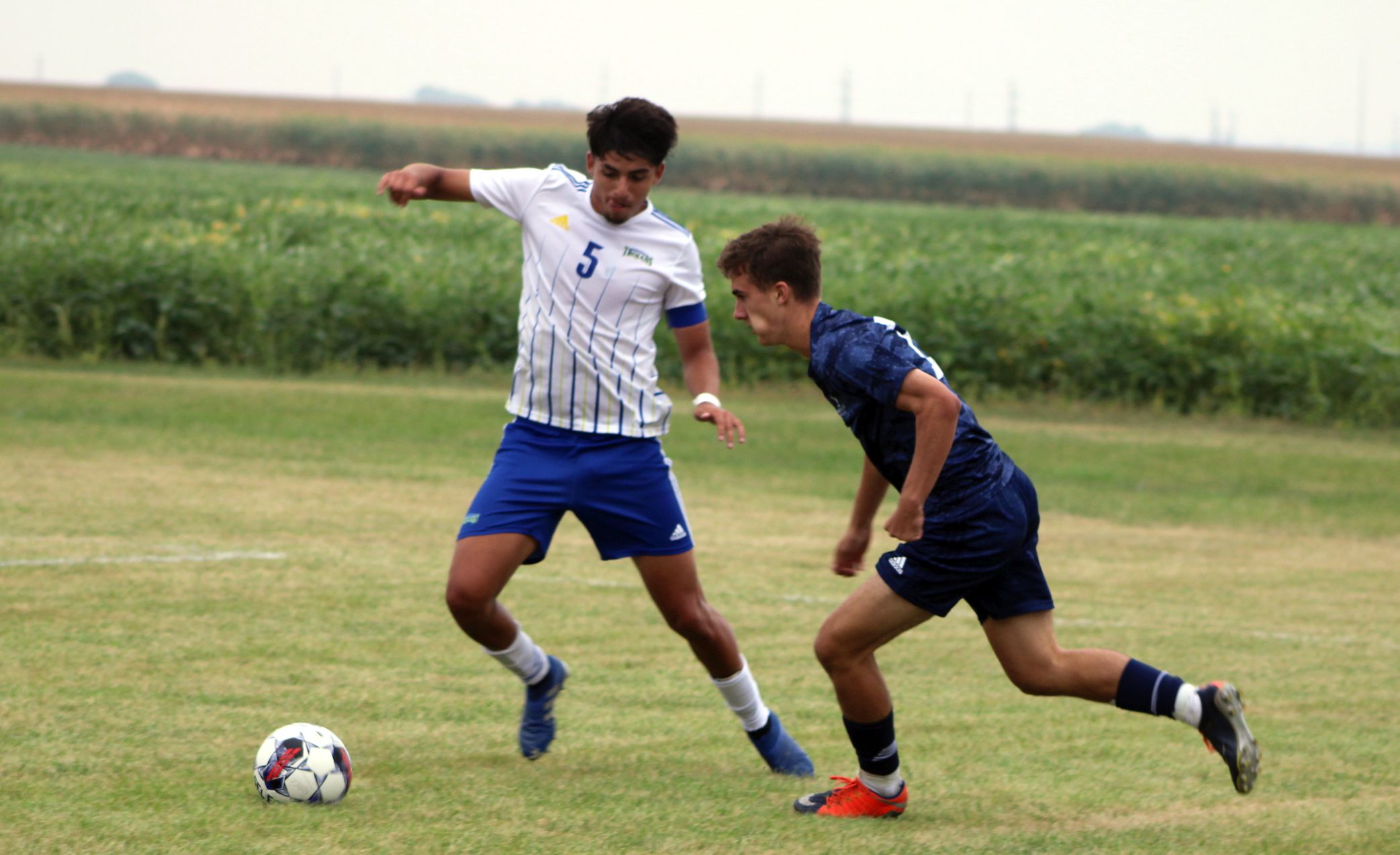 NIACC's Matias Seymour (5) defends in Wednesday's match against Iowa Lakes on the NIACC campus.