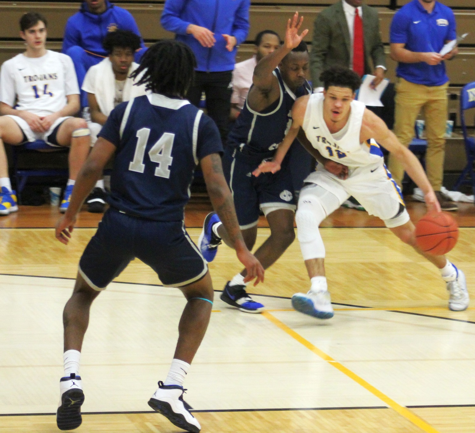 NIACC's Jaden Horton looks to drive to the basket in last week's win over Iowa Central.