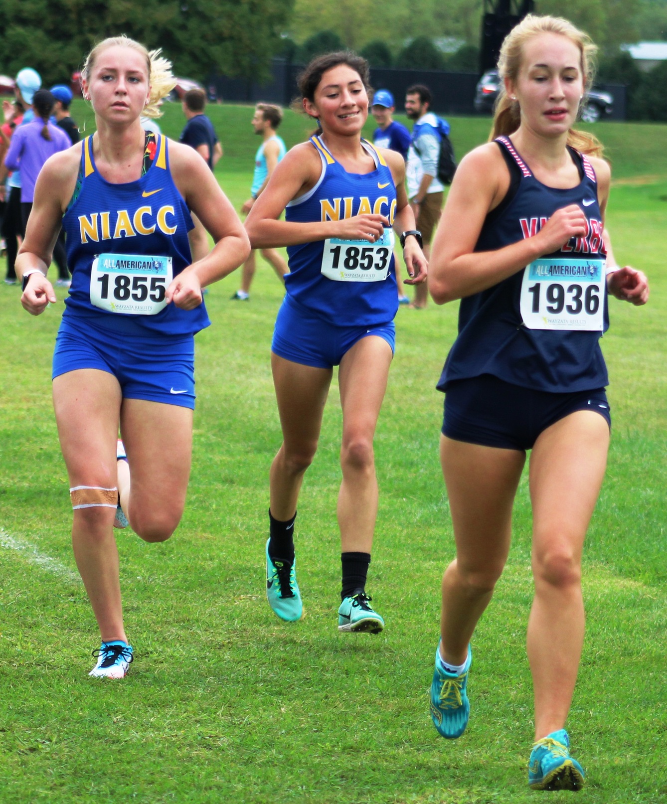 NIACC's Cecelia Hemsworth (left) and Miricle Corbo run at the Luther College All-American meet in September.