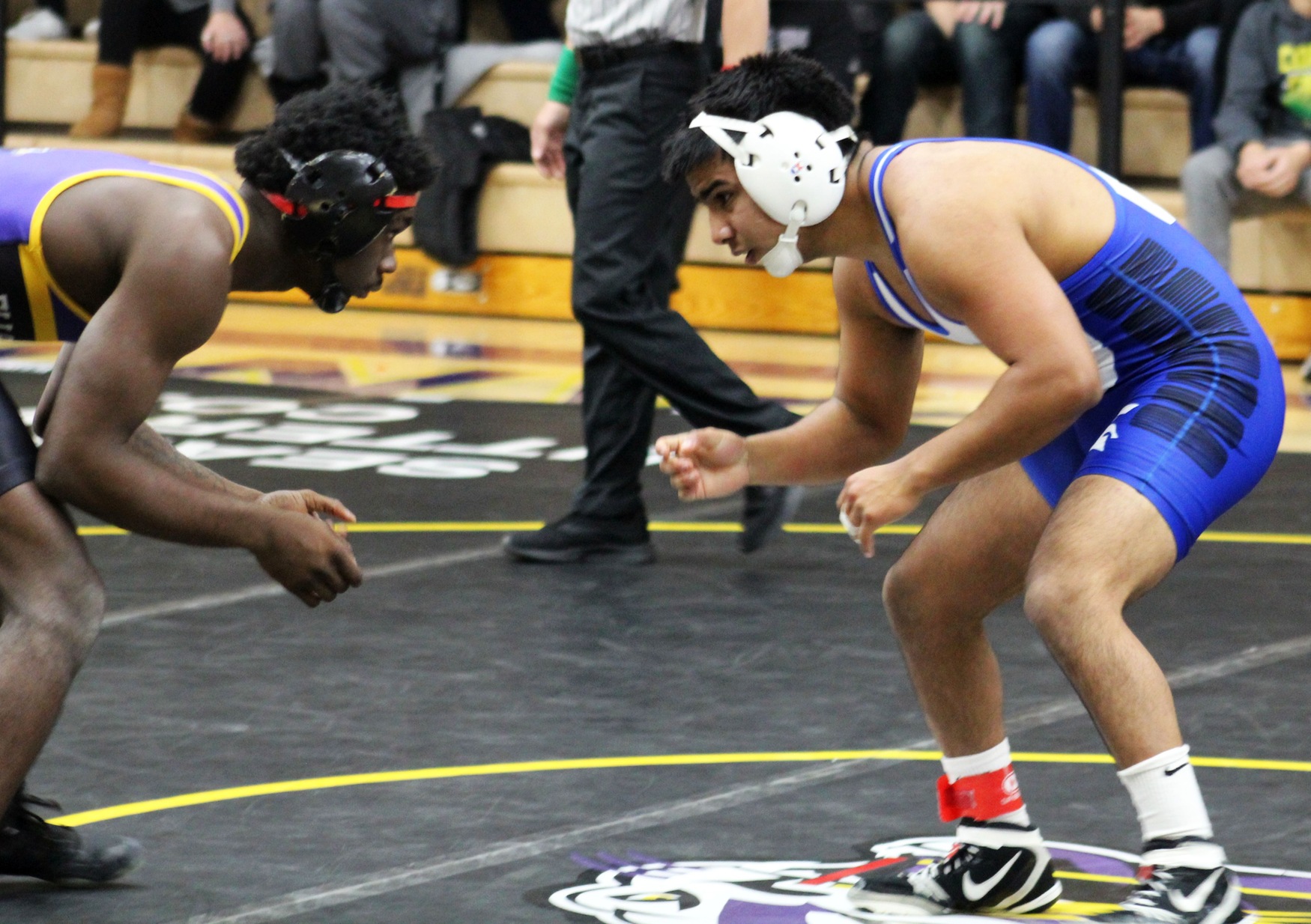 NIACC's Tony Mendoza (right) is ranked second by Intermat at 149 pounds.