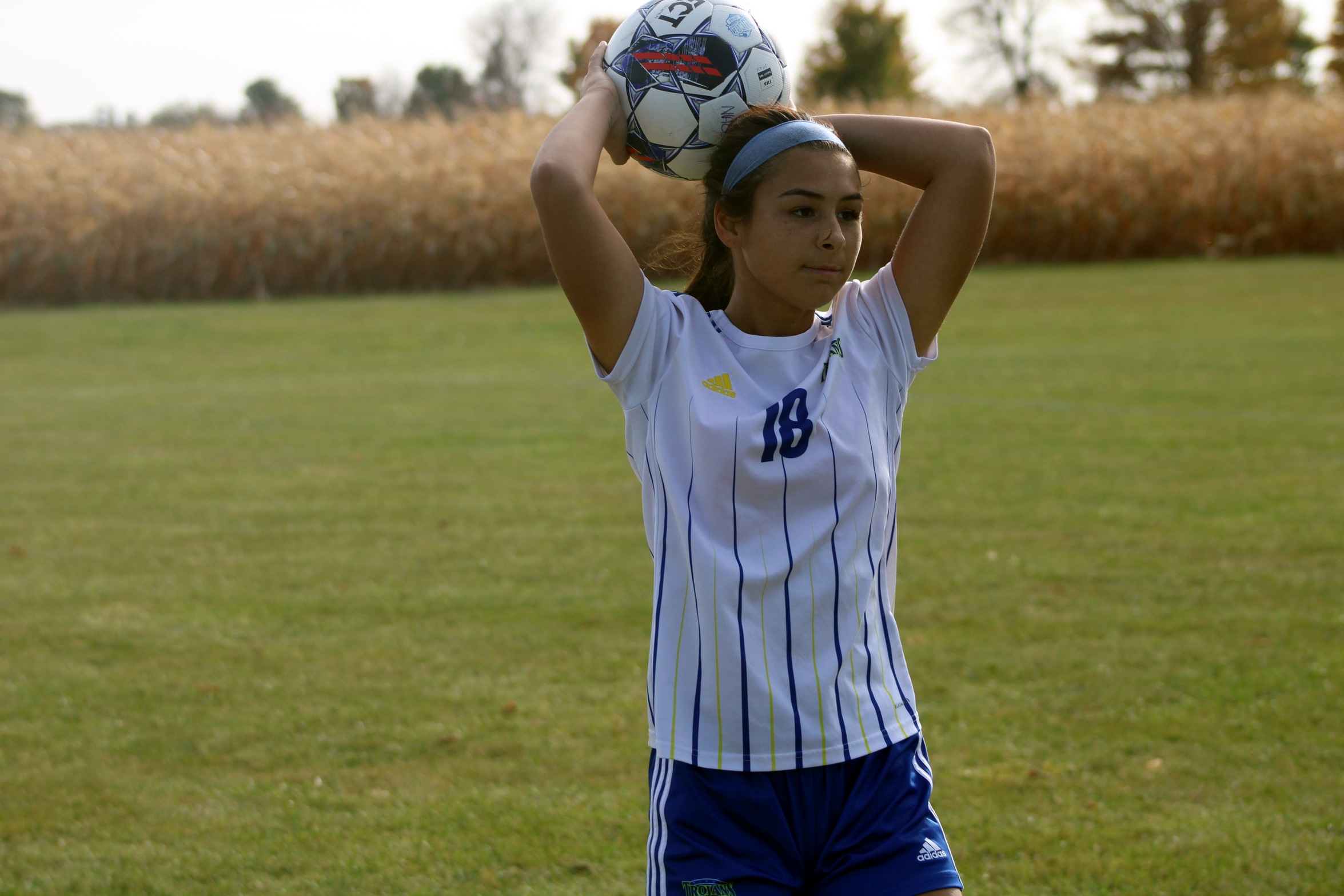 NIACC's Zoey Thompson throws the ball in during last week's home match against Hawkeye CC.