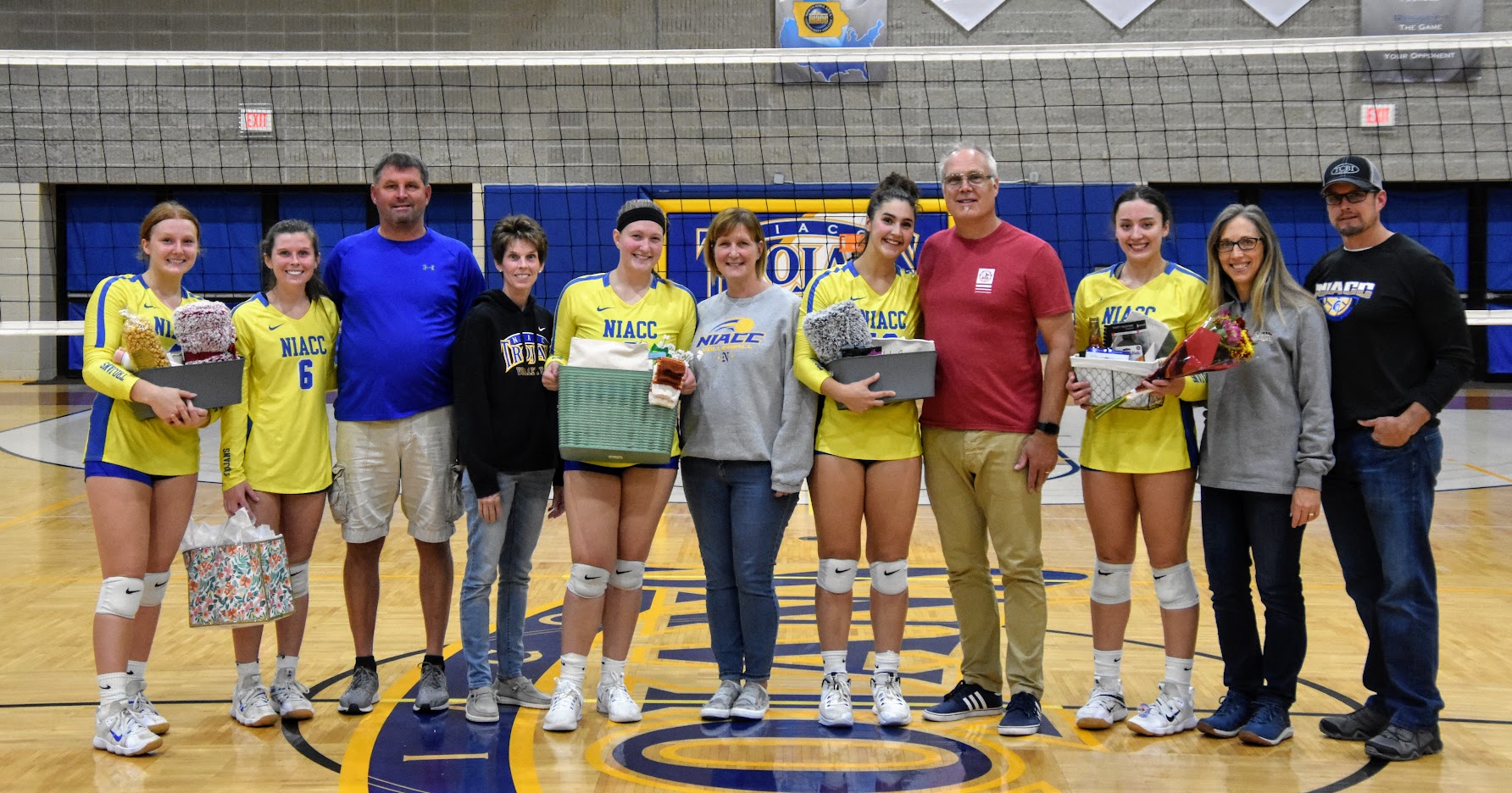 NIACC sophomore volleyball players during Sophomore Night in the NIACC gym.
