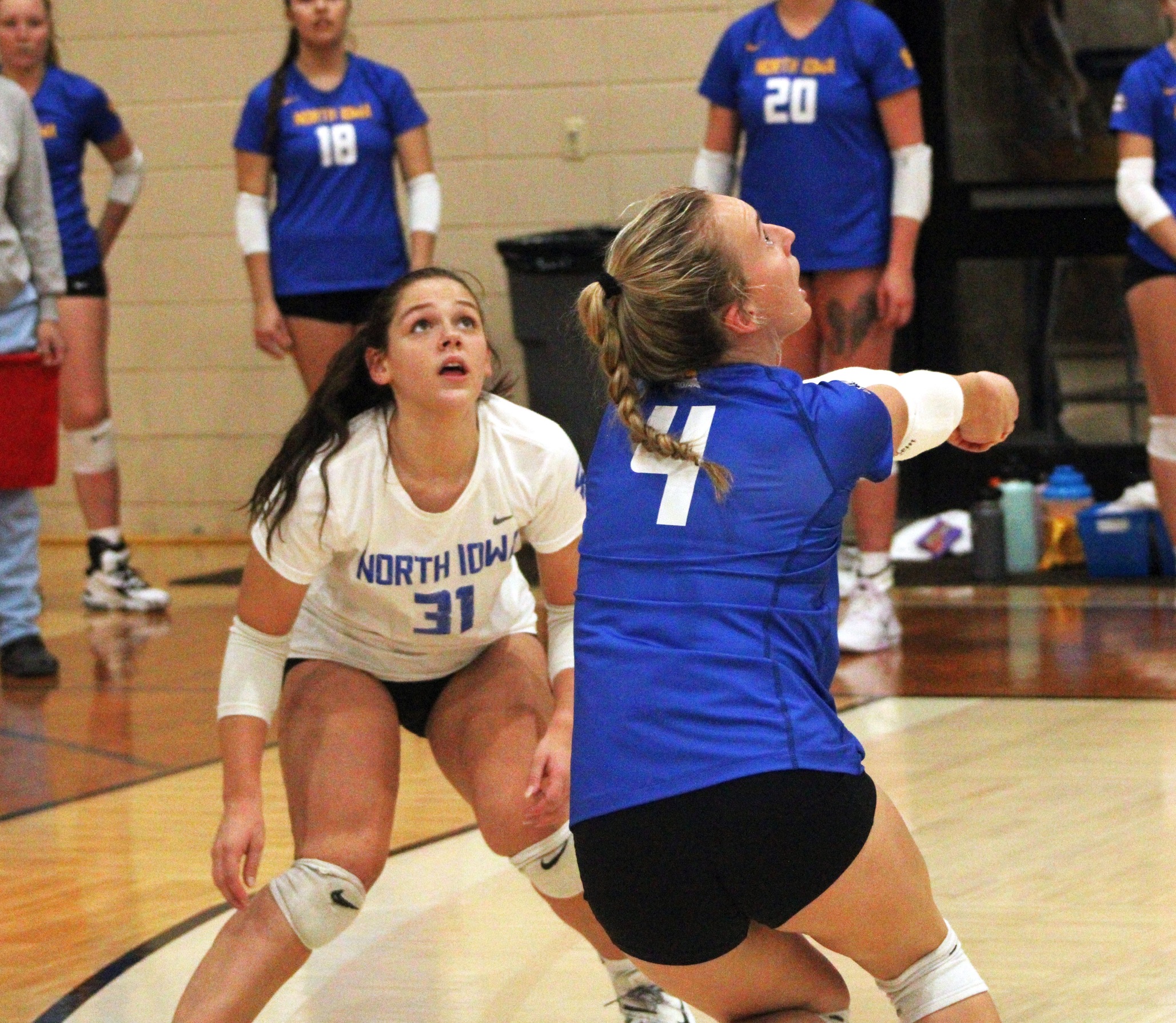NIACC's Kennedy Schwiesow returns the ball during Friday's match against Iowa Lakes in the NIACC gym.