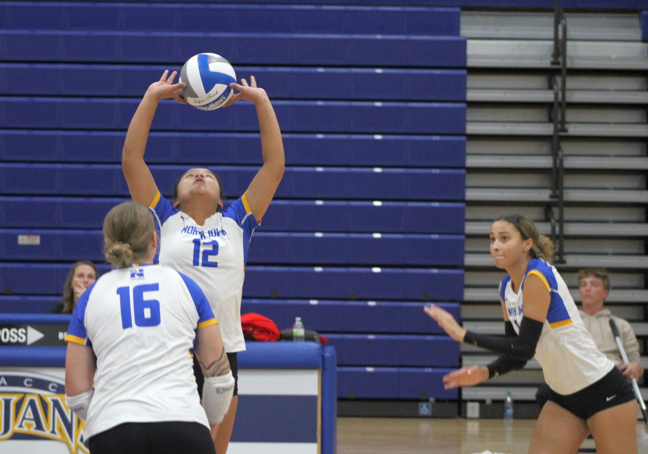 NIACC sophomore setter Iwalani Beltran passes the ball during Wednesday's match against Northeast CC.