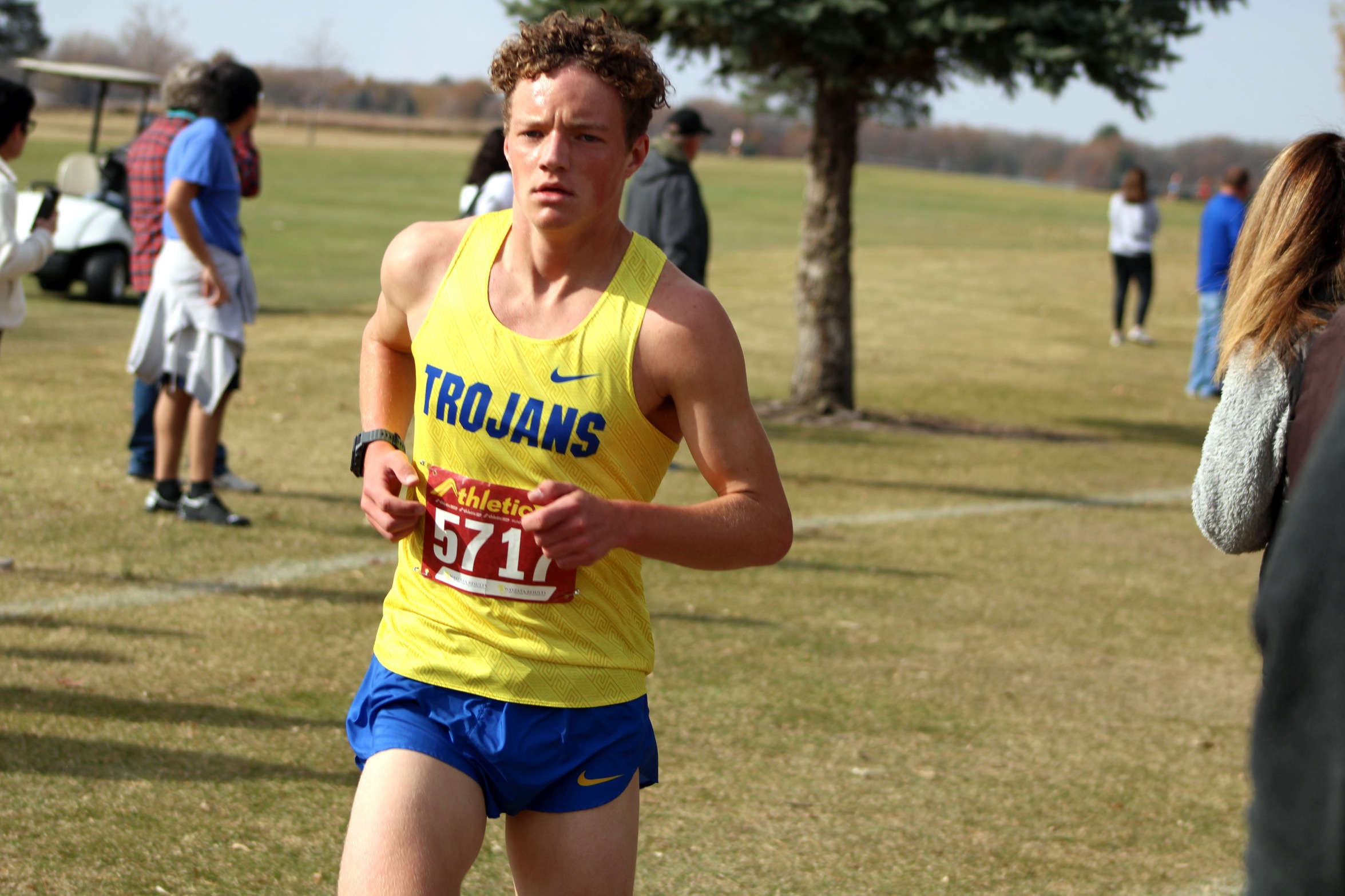 NIACC's Bryson Canton runs Sunday at the regional meet in Fort Dodge.